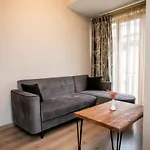Beyzas Boutique & Suites מלון *