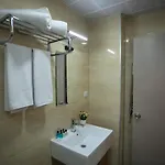 מלון Beyzas Boutique & Suites *